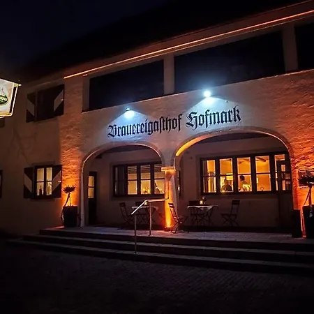 Brauereigasthof Hofmark Lenting